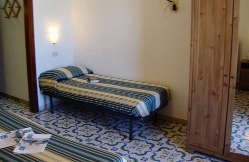 Sant'Angelo House | Tripla ST-Triple room-Ensuite with Shower