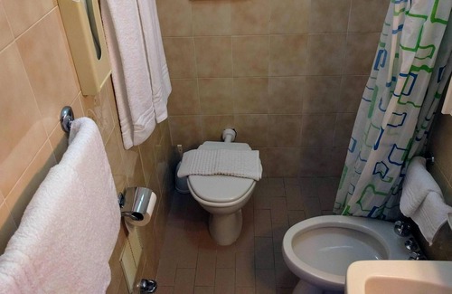 Sant'Angelo House | Tripla ST-Triple room-Ensuite with Shower