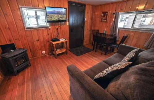 Estes Park House | Triple R Cottages- 3 cabin