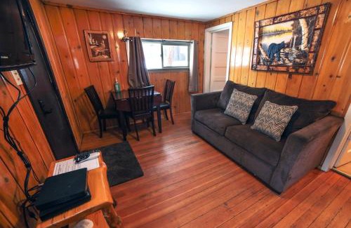 Estes Park House | Triple R Cottages- 3 cabin