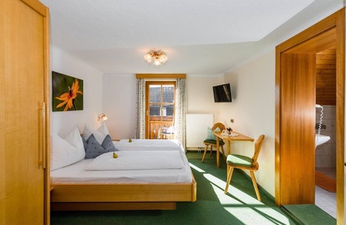 Weissenbach Other | Triple room with shower, WC (short booking rate) - Linharterhof - Urlaub am