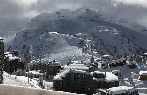 Avoriaz Apartment | Triplex apartment 60m2, 5 rooms, sleeps 8, south facing, AVORIAZ