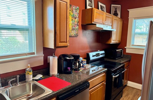 Cahaba Heights House | Triplex in the heart of the city