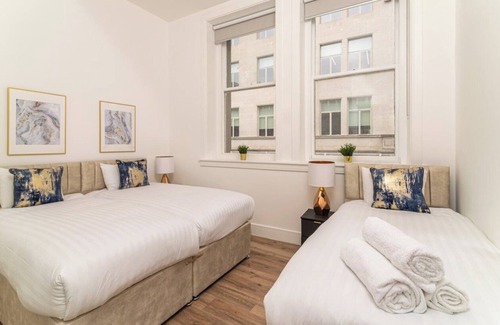 Liverpool City Centre Apartment | Triplex Penthouse 7