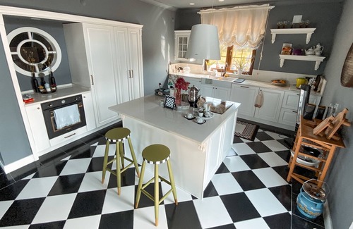 Trabzon Villa | Triplex Stone Villa