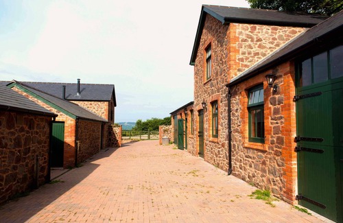 Fiddington House | Triscombe Barns: Airy modern Victorian barns with stunning views