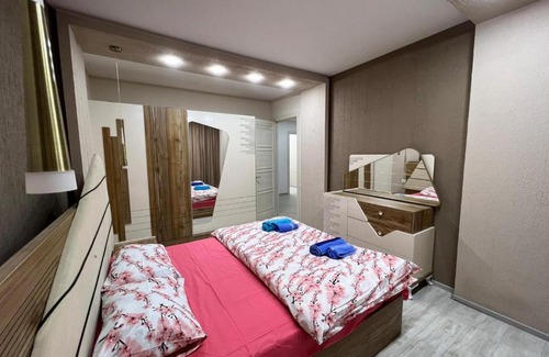 Kutaisi Apartment | Tristanis House