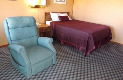 Tucumcari Hotel | Tristar Inn Xpress