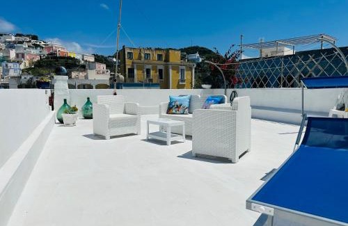 Ponza House | Tritone - Immobilevante