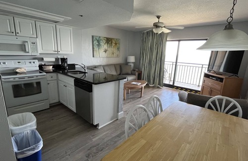 Daytona Beach Shores Condo | Tropic Shores Resort