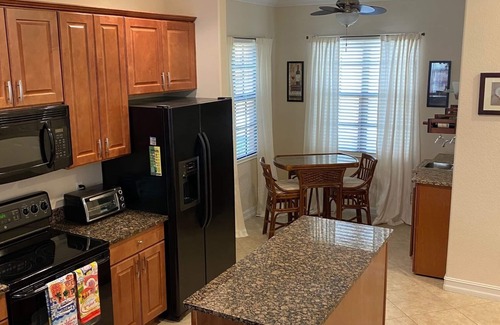 Ole Villa | TROPICAL CASITA - FANTASTIC AMENITIES - CLOSE TO MARCO ISLAND & DOWNTOWN NAPLES
