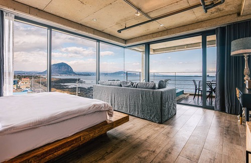 Andeok Hotel | Tropical Hideaway
