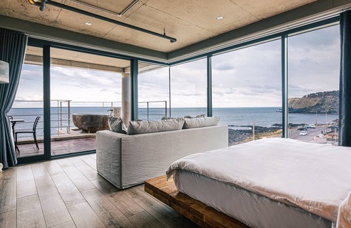 Andeok Hotel | Tropical Hideaway