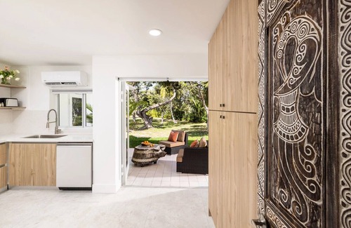 Key Largo House | Tropical House By The Shore at Largo Resort