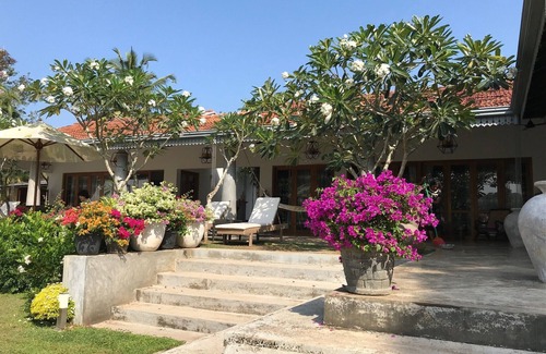 Thiranagama House | TROPICAL HOUSE Jungleside Villa, Hikkaduwa - Sensational dream in paradise