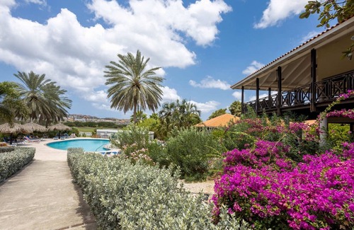 Sint Michiel Apartment | Tropical Paradise at Blue Bay Golf Beach Resort
