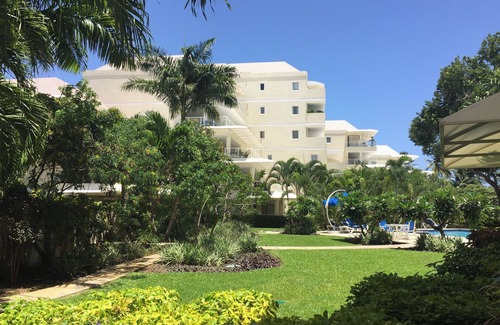 West Coast Condo | TROPICAL PARADISE ON THE BEACH