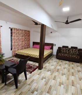 Nagaon Cabin | Tropical Whisper