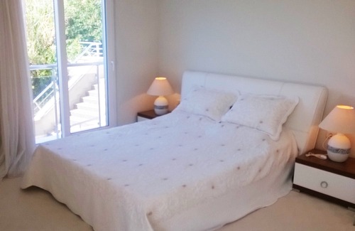 Kemer Mahallesi Apartment | Tropicana H3 , Spacious 2 bed floor home that comfortably sleeps 4 plus sofa