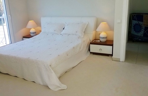 Kemer Mahallesi Apartment | Tropicana H3 , Spacious 2 bed floor home that comfortably sleeps 4 plus sofa