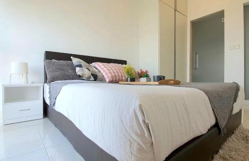 SS 2 Apartment | Tropics Damansara Residence by BeeStay [3 Pax]