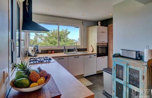 Les Avirons House | TROPIKHOME - Superbe vue mer aux Avirons
