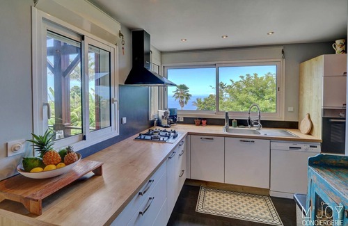 Les Avirons House | TROPIKHOME - Superbe vue mer aux Avirons