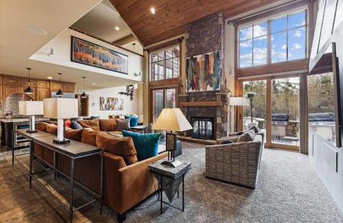 Sunbeam Estates House | Trot Ski-House