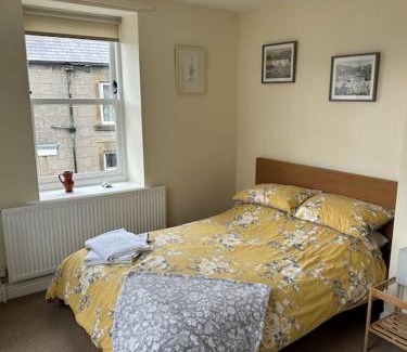 Hope Valley House | Trotters Place - Bradwell