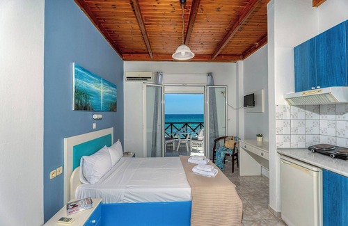 Ammoudara Hotel | Troulis Seaside
