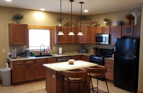 South Fork House | Trout Creek - Rio Grande Club Luxury End-Unit, Fish, Ski, Free Golf
