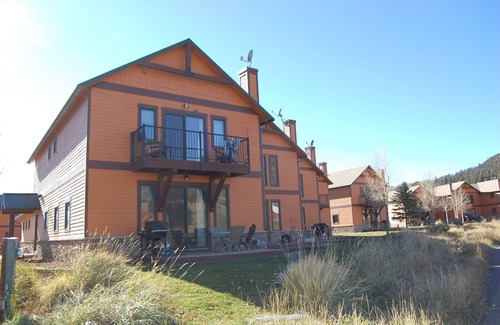 South Fork House | Trout Creek - Rio Grande Club Luxury End-Unit, Fish, Ski, Free Golf
