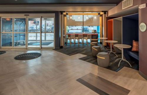 Garland Hotel | Tru by Hilton Garland Richardson