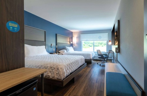 Keowee Hotel | Tru by Hilton Seneca Clemson
