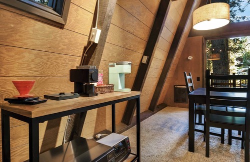 Truckee Cabin | Truckee Cabin Getaway – Sleeps 6