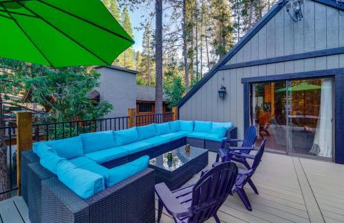 Donner Lake Woods House | Truckee Family Home, Walk to Lake and 5 Mi to Skiing