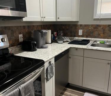 Guntown House | True JOI Escapes