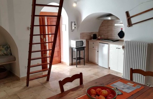 The Trulli of Alberobello House | Trullo alleyway, central with private garden