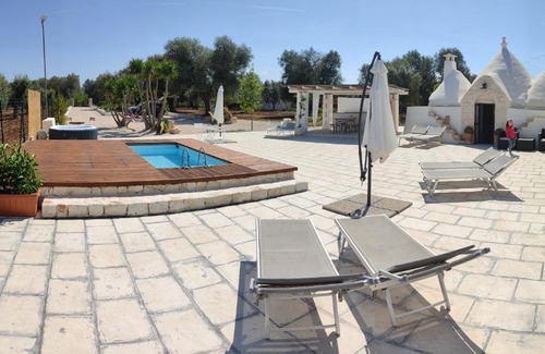 San Vito dei Normanni Villa | Trullo Il Noce..Holiday home