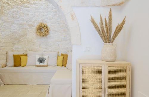Coreggia House | Trullo Natù - private villa