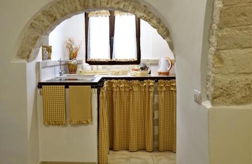 The Trulli of Alberobello House | Trullo "Vicolo Fiorito"