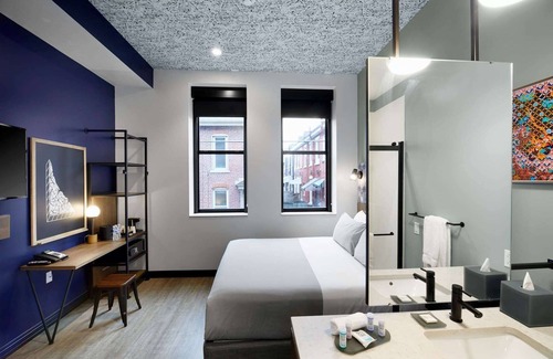 Lawrenceville Hotel | TRYP by Wyndham Pittsburgh/Lawrenceville