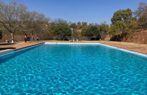 Buffelspoort Ski Chalet | Tshiamo Bush Chalet