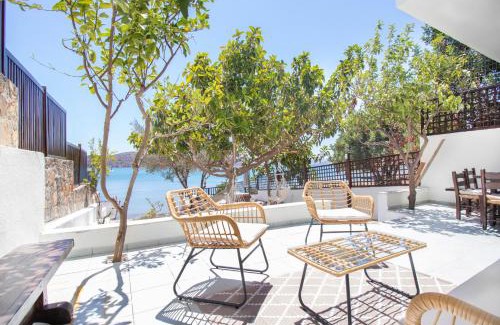 Elounda Villa | Tsifliki Beachfront Retreat