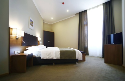 Tsqaltubo Hotel | Tskaltubo Plaza