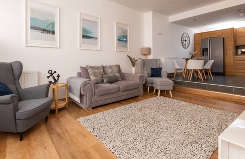 Anstruther House | Tucked Away - Seaside Home in Anstruther, Sleeps 6