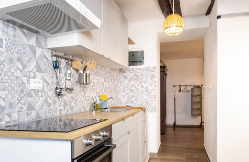 Lupoglav Apartment | Tucked-in holiday home 'Puhovski' in tiny authentic Istrian village