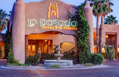 Casas Adobes House | Tucson's Serene Oasis with complimentary breakfast