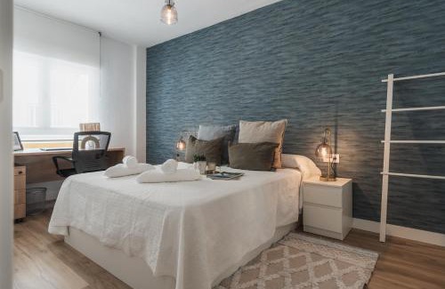 Centro - Sagrario Apartment | tuGuest Duquesa Apartment