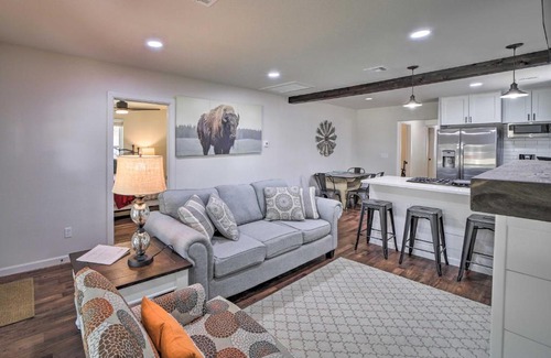 Florence Park House | Tulsa Bungalow with Fireplace Less Than 4 Mi to Dtwn!